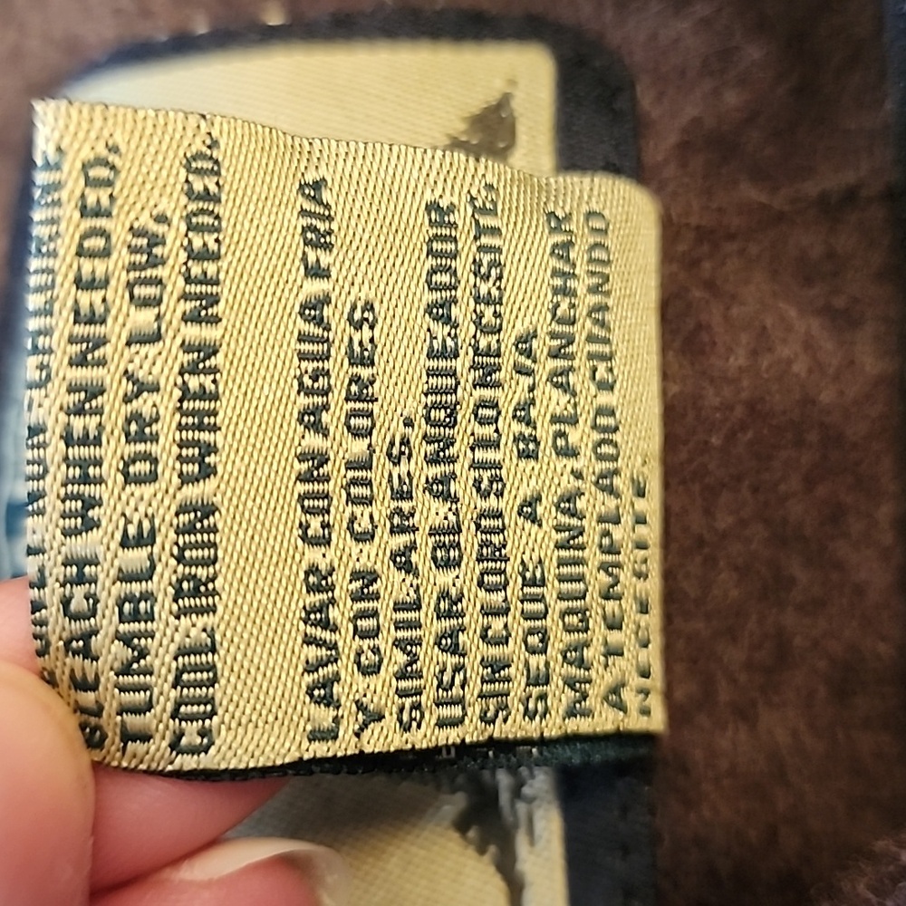 NWT Field & Stream Brown Shirt - Picture 7 of 11